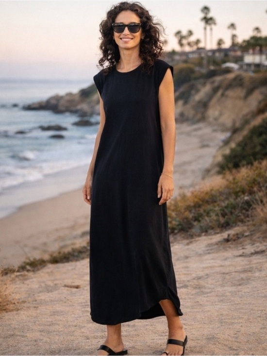 Frank & Eileen Dresses & Skirts - Frank & Eileen Black Sleeveless Maxi Dress